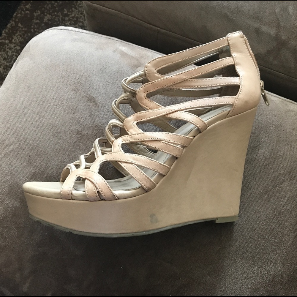 BCBG wedges